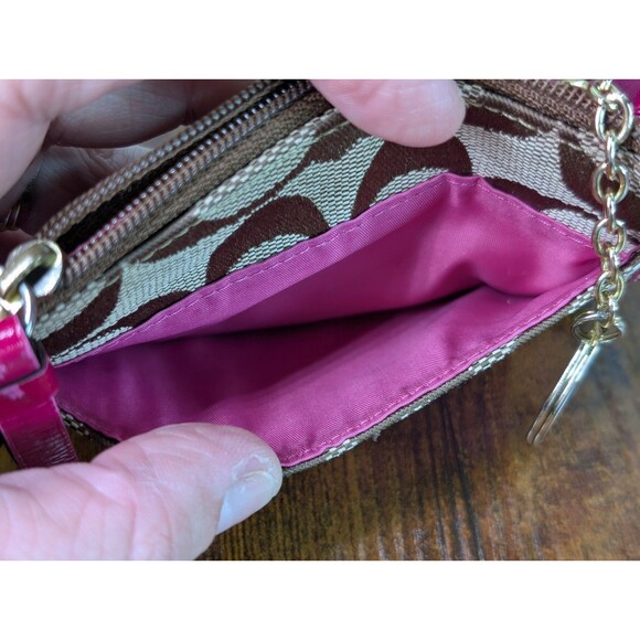 Authentic Coach Signature Pink Zip Coin Purse Keychain Multi-use Pink & Gold Y2K - Picture 10 of 11